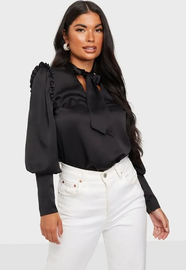 NLY Trend Tie Neck Satin Blouse Festblusar