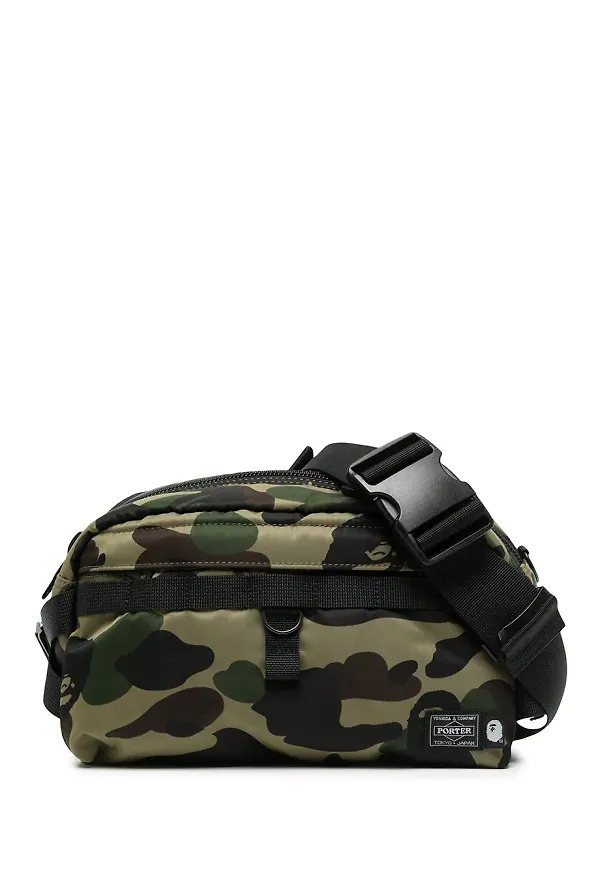 A BATHING APE® kamouflagemönstrad midjeväska - Grön