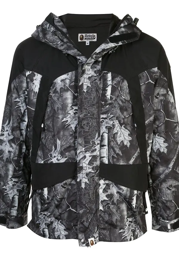 A BATHING APE® kamouflagemönstrad vinterjacka - Svart