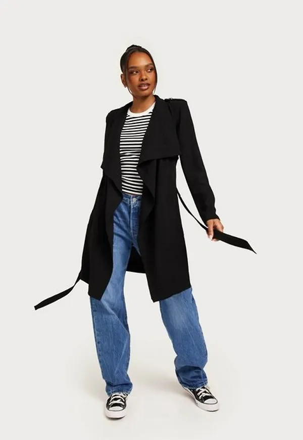 Object Collectors Item Objannlee Short Jacket Noos Jackor Svart