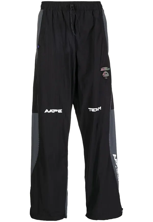 AAPE BY *A BATHING APE® sweatpants med raka ben och panel - Svart