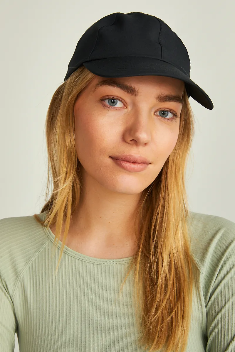 Active cap