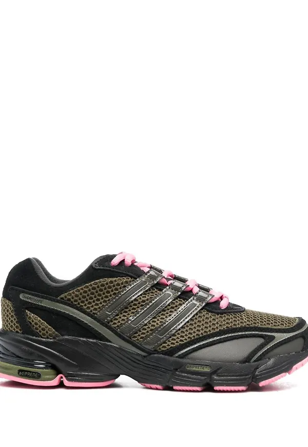 adidas GW6863 perforerade sneakers - Svart