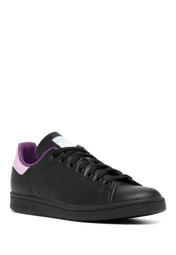 adidas låga sneakers - Svart