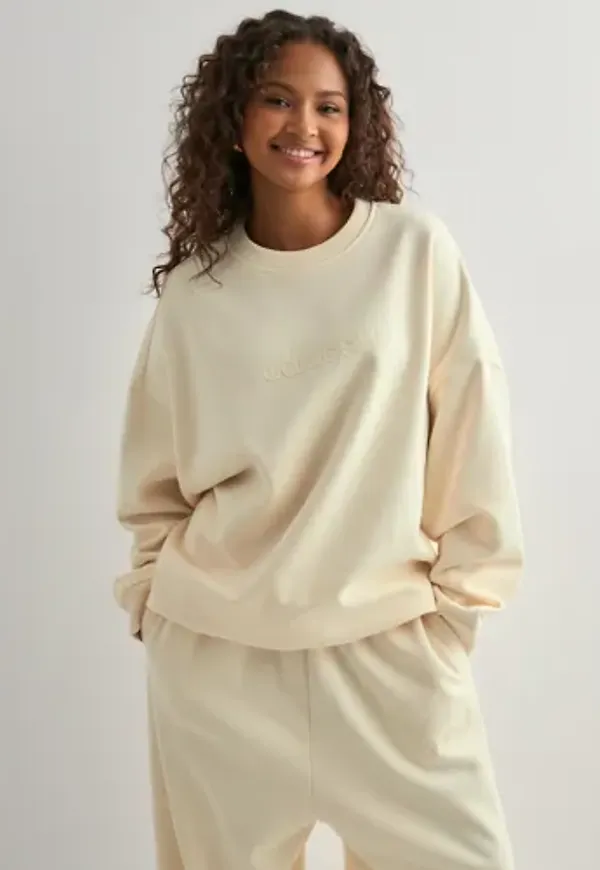 Adidas Originals - Beige - Ess Lin Crew