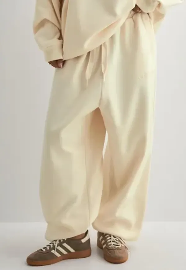 Adidas Originals - Beige - Ess Lin Pant