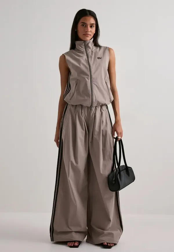 Adidas Originals - Beige - Sleeveless Tt