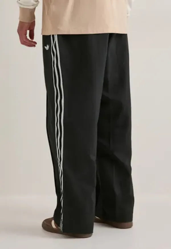 Adidas Originals Britcore Pant Mjukisbyxor Svart