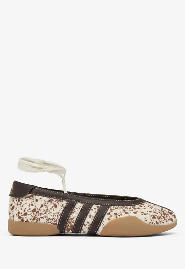 Adidas Originals - Brun - Taekwondo Mei Balle