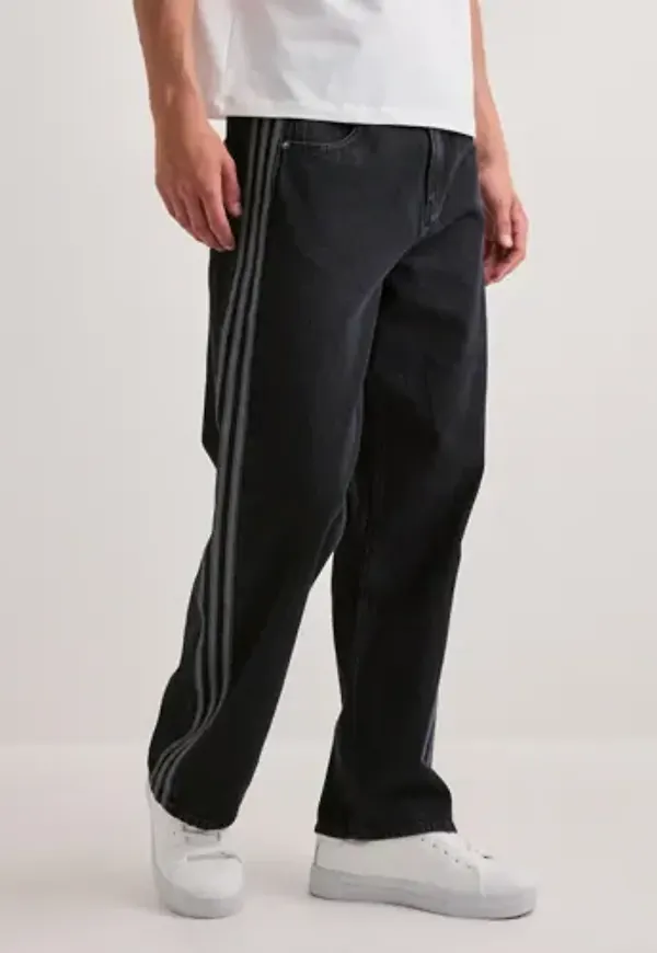 Adidas Originals Firebird Jeans Straight jeans Svart