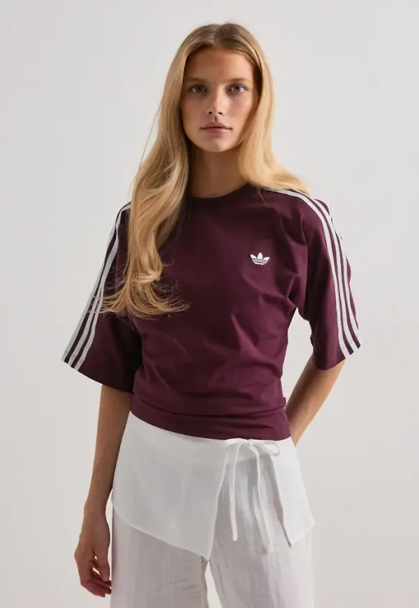 Adidas Originals - Röd - Slim Ss Tee