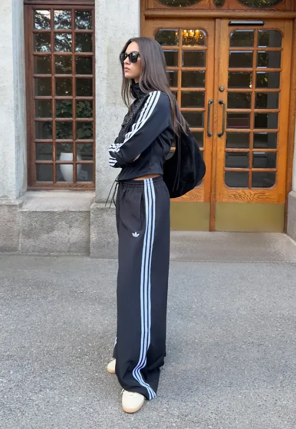 Adidas Originals - Svart - Firebird Tp