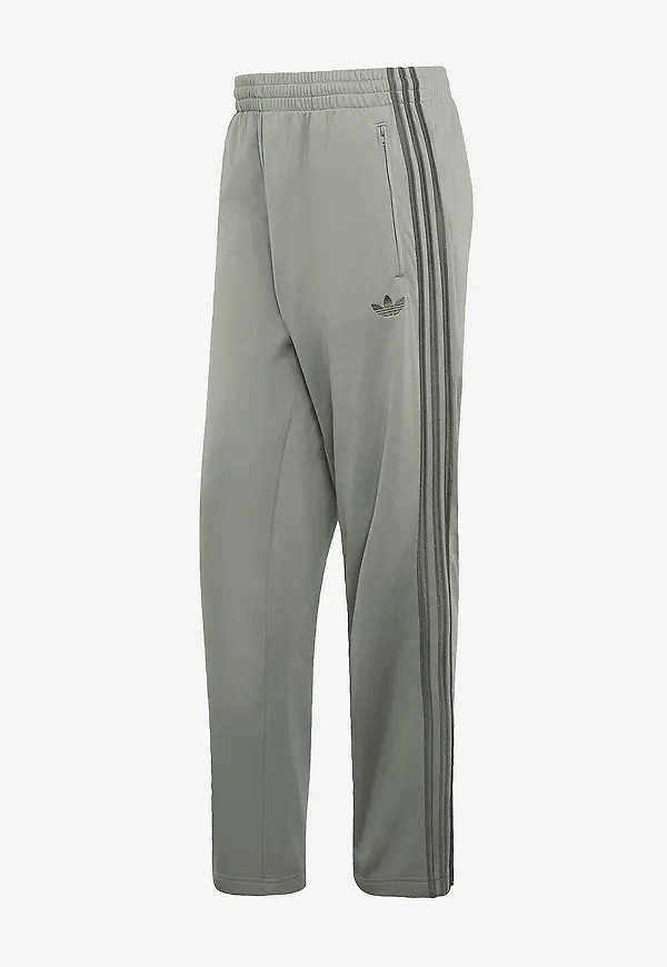 adidas Originals - Sweatpants Firebird TP - Grön