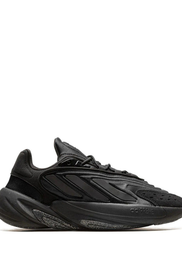 adidas Ozelia låga sneakers - Svart