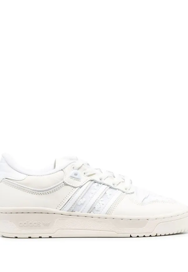 adidas Rivarlry låga sneakers - Vit