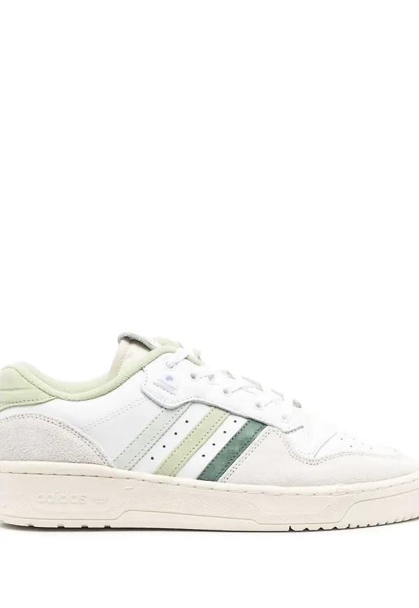 adidas sneakers med panel - Grön