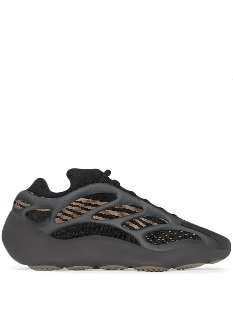 adidas Yeezy YEEZY 700 V3 Clay Brown sneakers - Svart