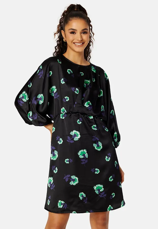 Agafia 3/4 Dress