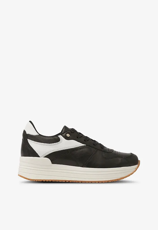 Agnes Cecilia - Sneakers Flatform - Svart
