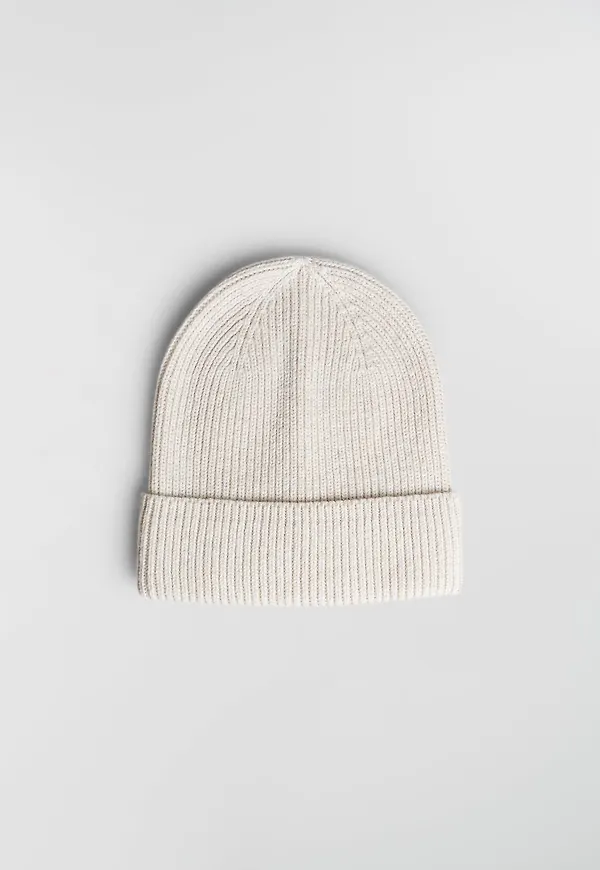 Agnes hat