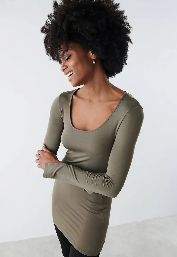 Agnes long top