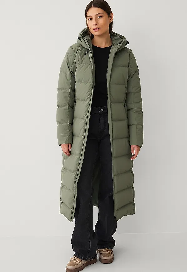 Áhkká - Dunkappa Down Coat Long with Hood W - Grön