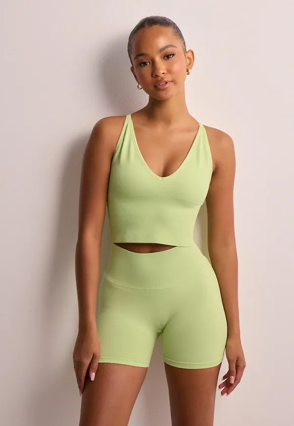 Aim'n - Grön - Shape Seamless Hotpants