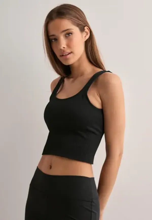 Aim'n - Svart - Ribbed Seamless Shaping Bralette