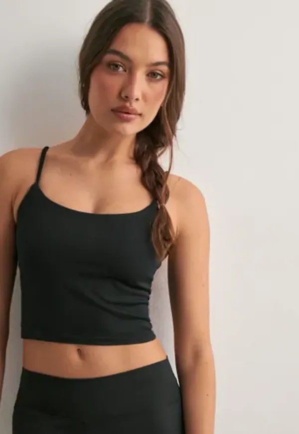 Aim'n - Svart - Shape Seamless Strap Singlet