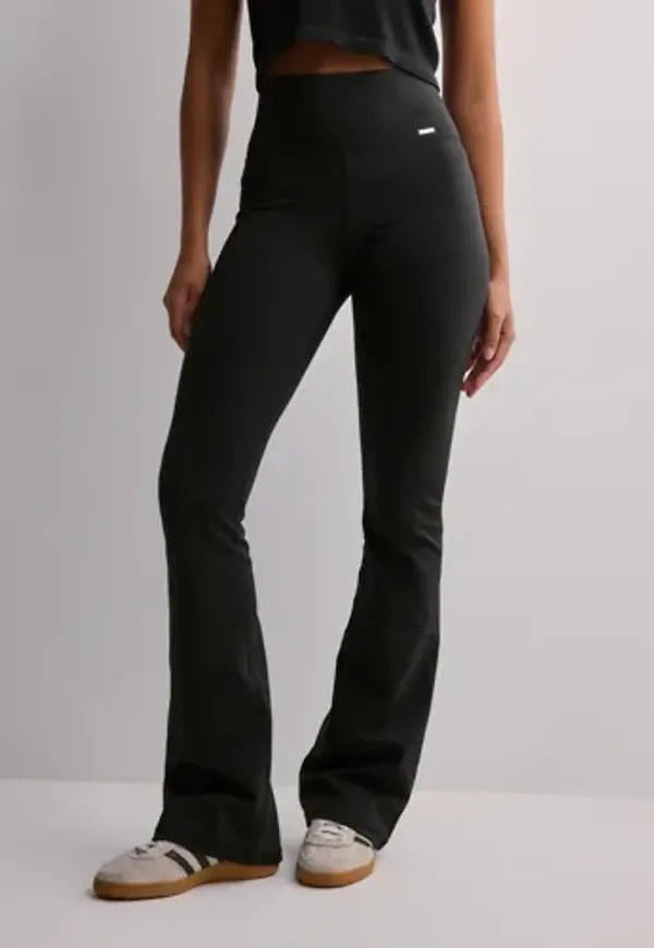 Aim'n - Svart - Warming Flare Tights