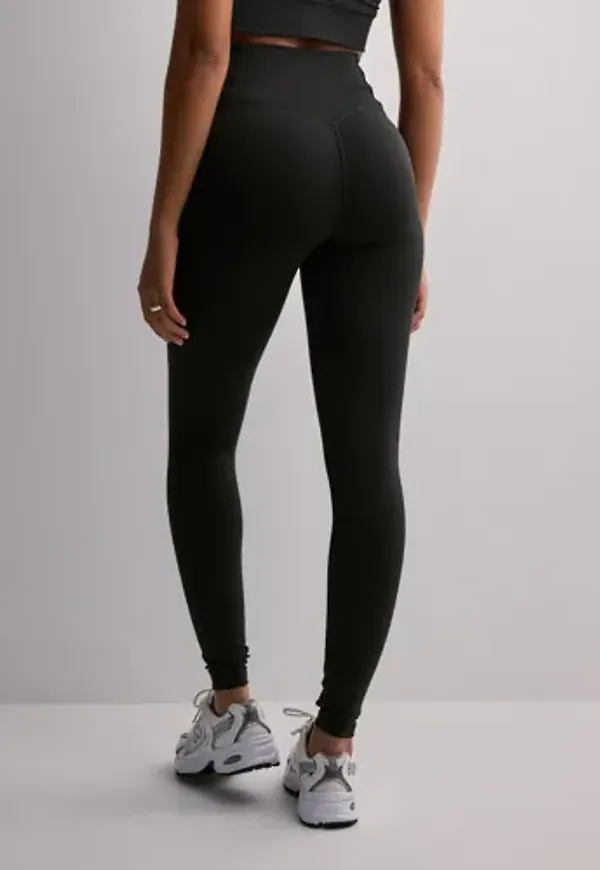 Aim'n - Svart - Warming Tights