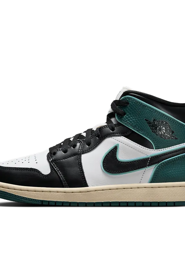 Air Jordan 1 Mid SE
