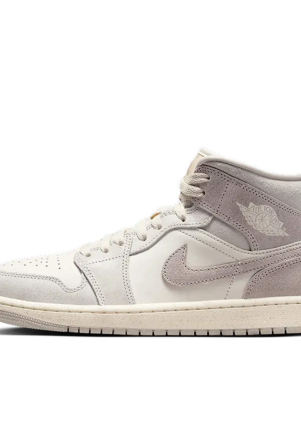 Air Jordan 1 Mid SE