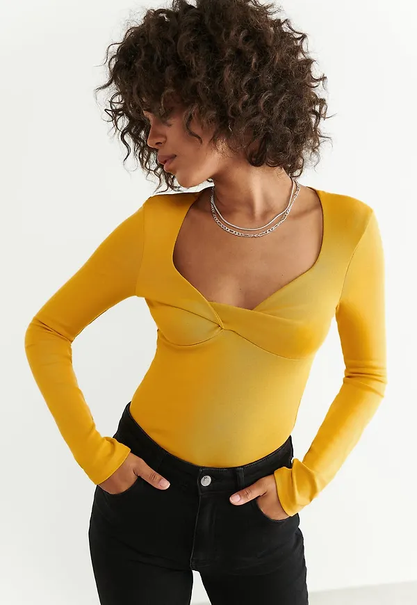 Aja top