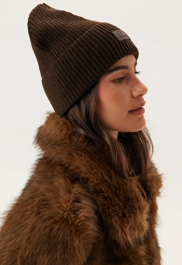 Akka Lambwool