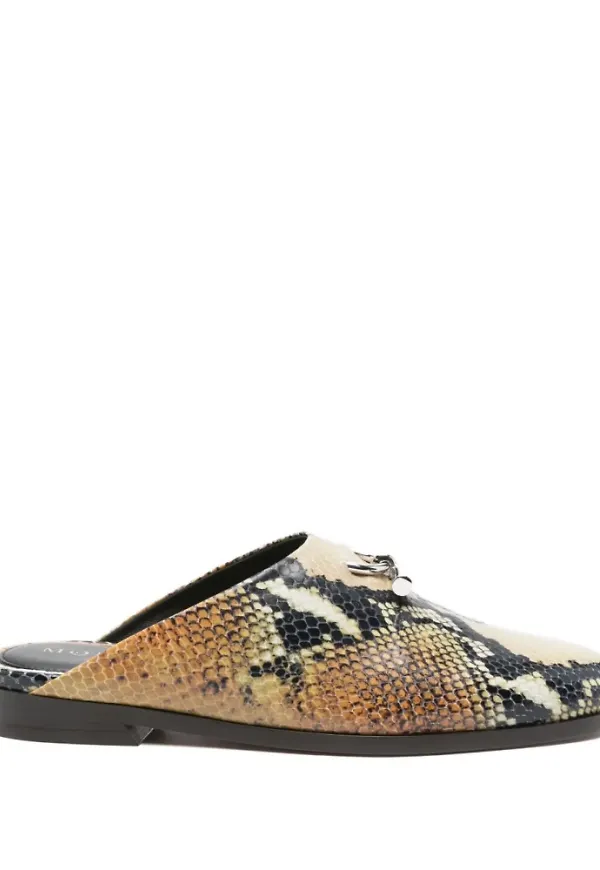 Alexander McQueen, Skor, Dam, 37 1/2 EU, Multifärgade Sandaler för Stiliga Outfits