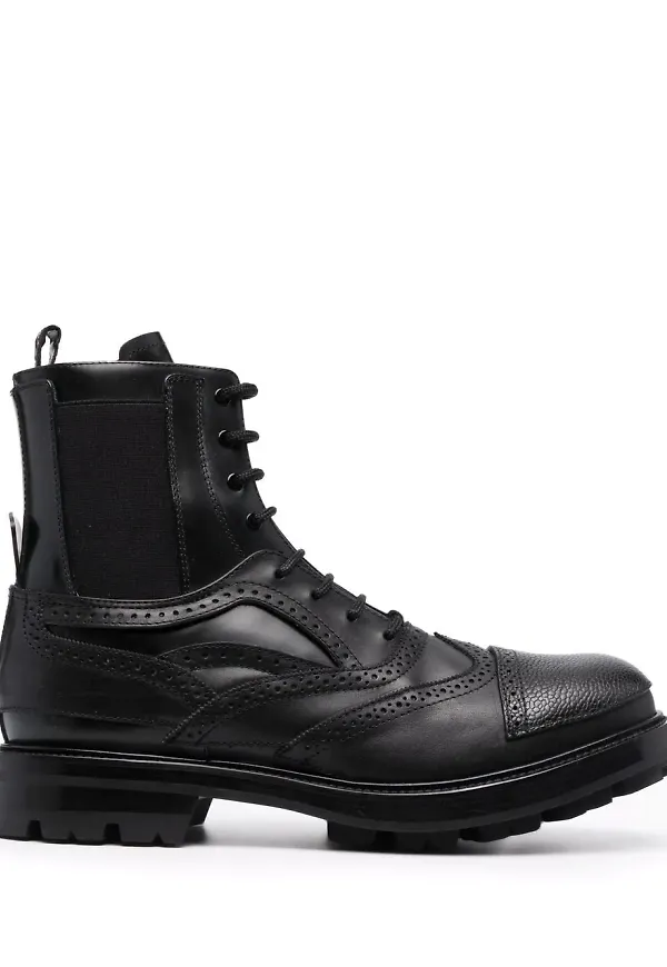 Alexander McQueen ankelboots med snörning - Svart