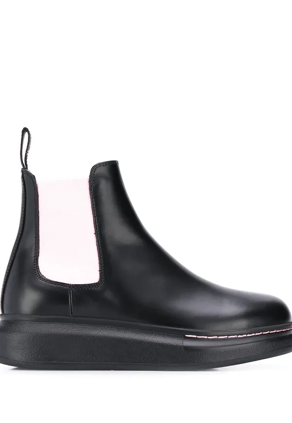 Alexander McQueen Chelsea-stövlar med kontrastpaneler - Svart