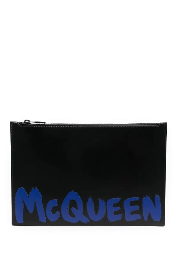 Alexander McQueen clutch med graffititryck - Svart