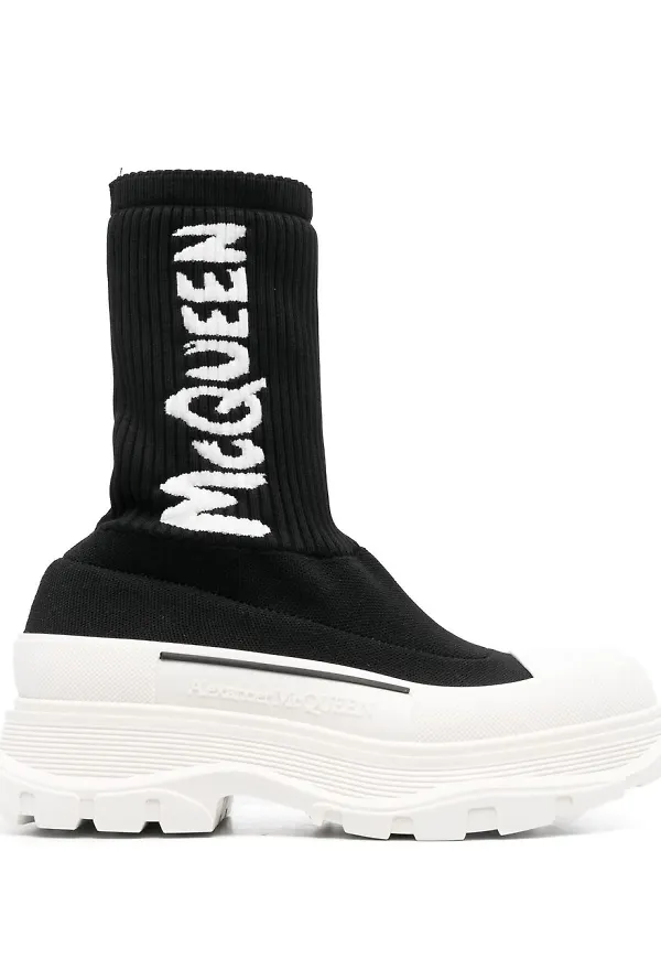 Alexander McQueen grova sneakers med logotyp - Svart