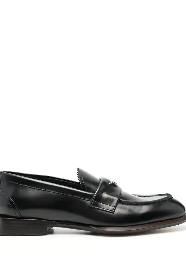 Alexander McQueen loafers med mynt - Svart
