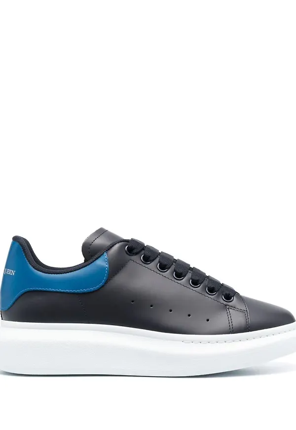 Alexander McQueen låga lädersneakers - Svart