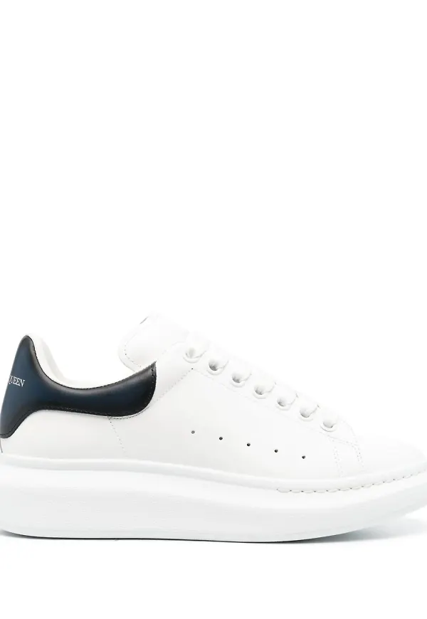 Alexander McQueen låga lädersneakers - Vit