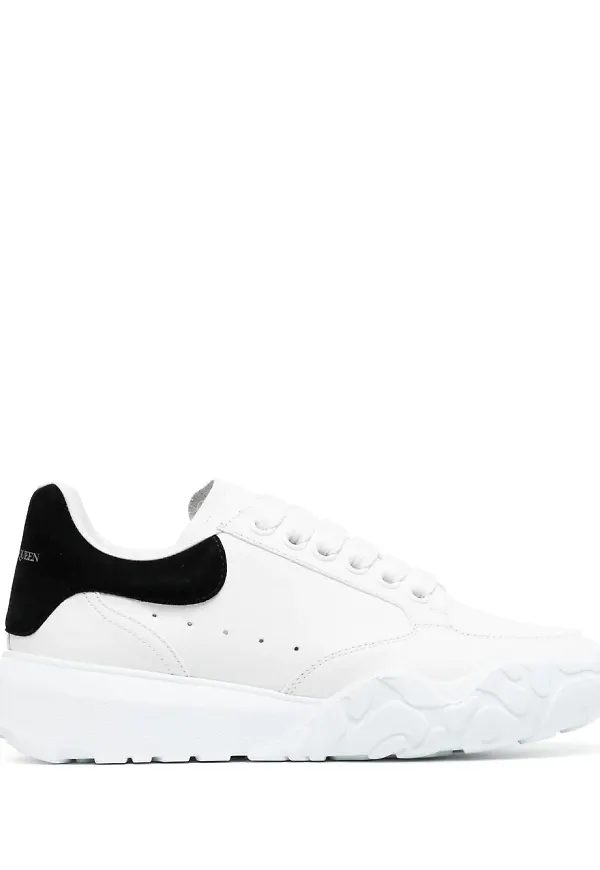 Alexander McQueen låga lädersneakers - Vit