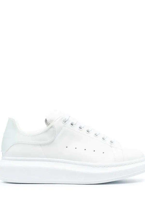 Alexander McQueen låga lädersneakers - Vit