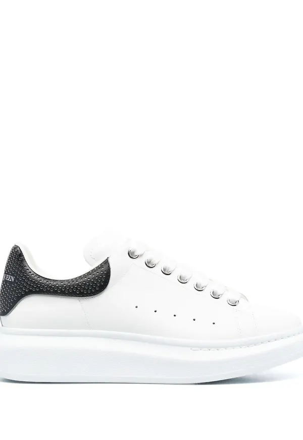 Alexander McQueen låga lädersneakers - Vit