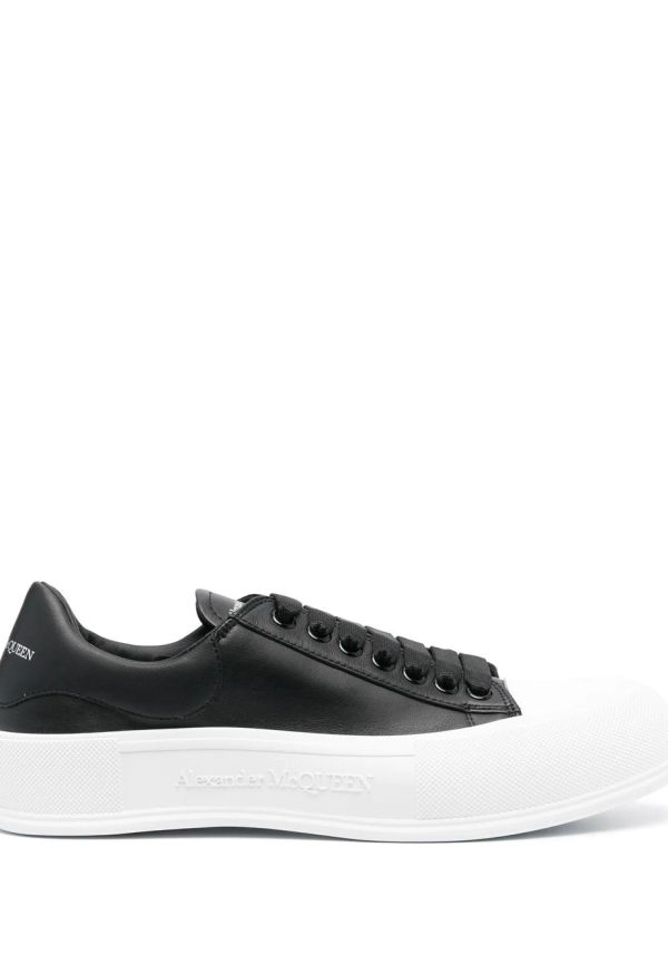 Alexander McQueen låga sneakers i oversize-modell - Svart