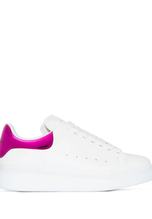 Alexander McQueen låga sneakers i oversize-modell - Vit