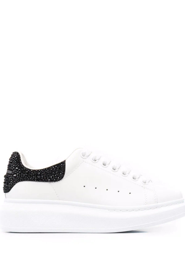 Alexander McQueen låga sneakers i oversize-modell - Vit
