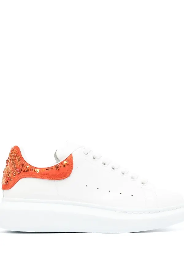 Alexander McQueen paljettprydda sneakers i oversize-modell - Vit